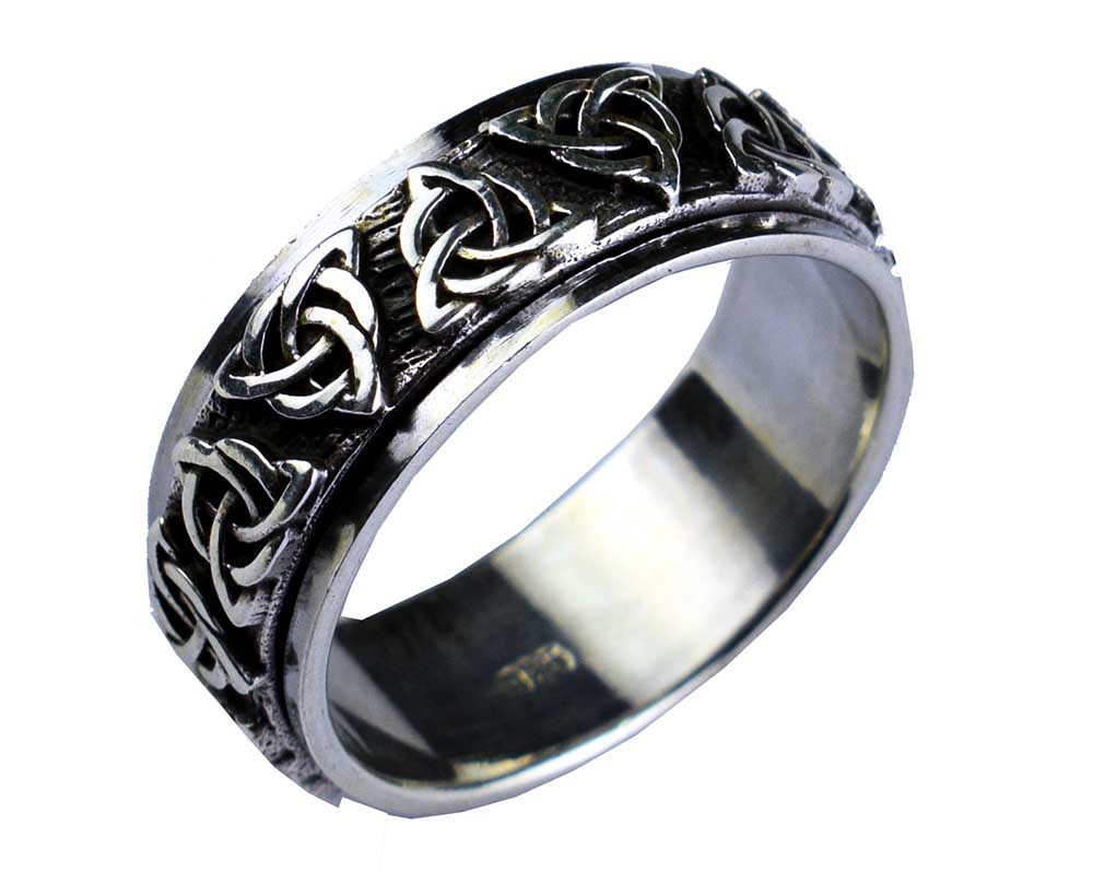 Silver Ring Spinning Celtic – Cleopatra Trading Limited
